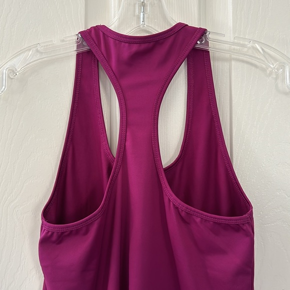 Champion Magenta Racerback Tank Top Size Medium - Picture 7 of 10